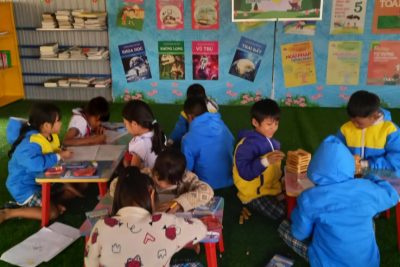 Giờ ra chơi trải nghiệm sáng tạo của các em học sinh trường TH Trà Xinh